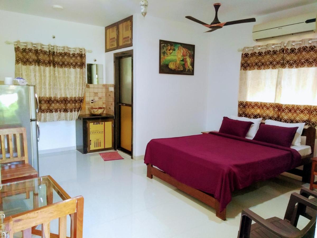 Dsk Studio Apartment, Siolim, Goa. ภายนอก รูปภาพ