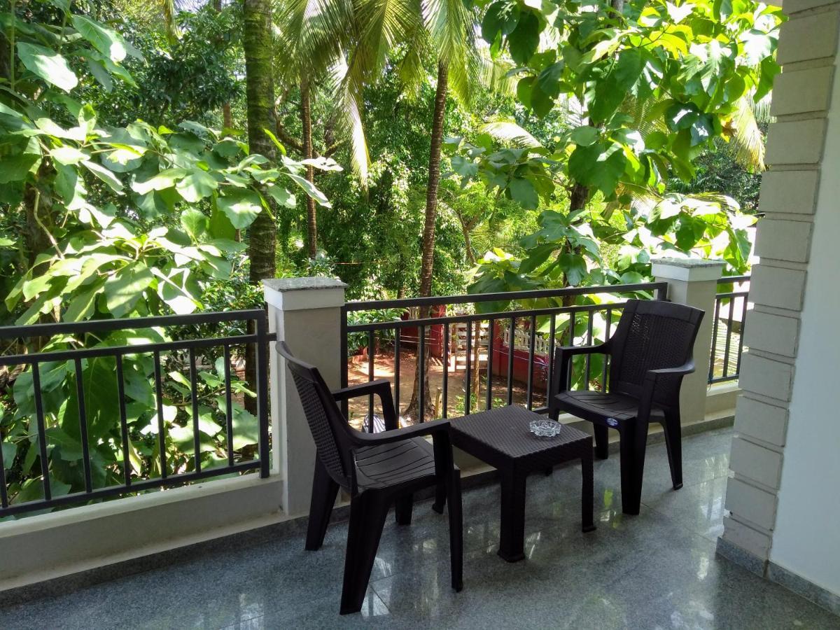 Dsk Studio Apartment, Siolim, Goa. ภายนอก รูปภาพ