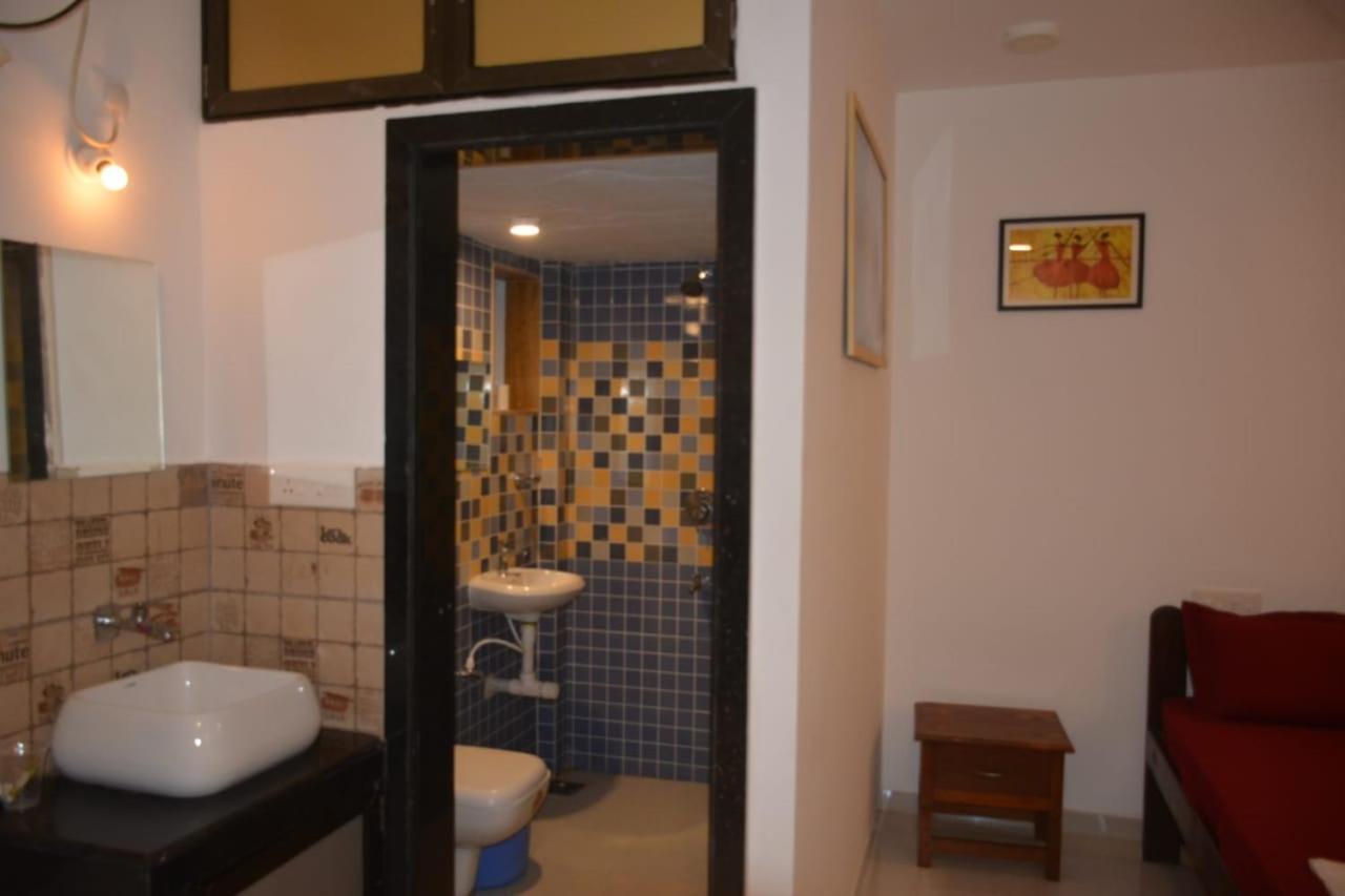 Dsk Studio Apartment, Siolim, Goa. ภายนอก รูปภาพ