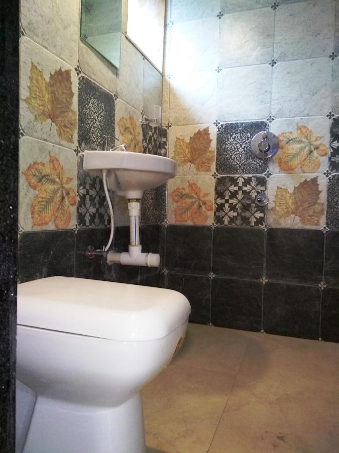 Dsk Studio Apartment, Siolim, Goa. ภายนอก รูปภาพ
