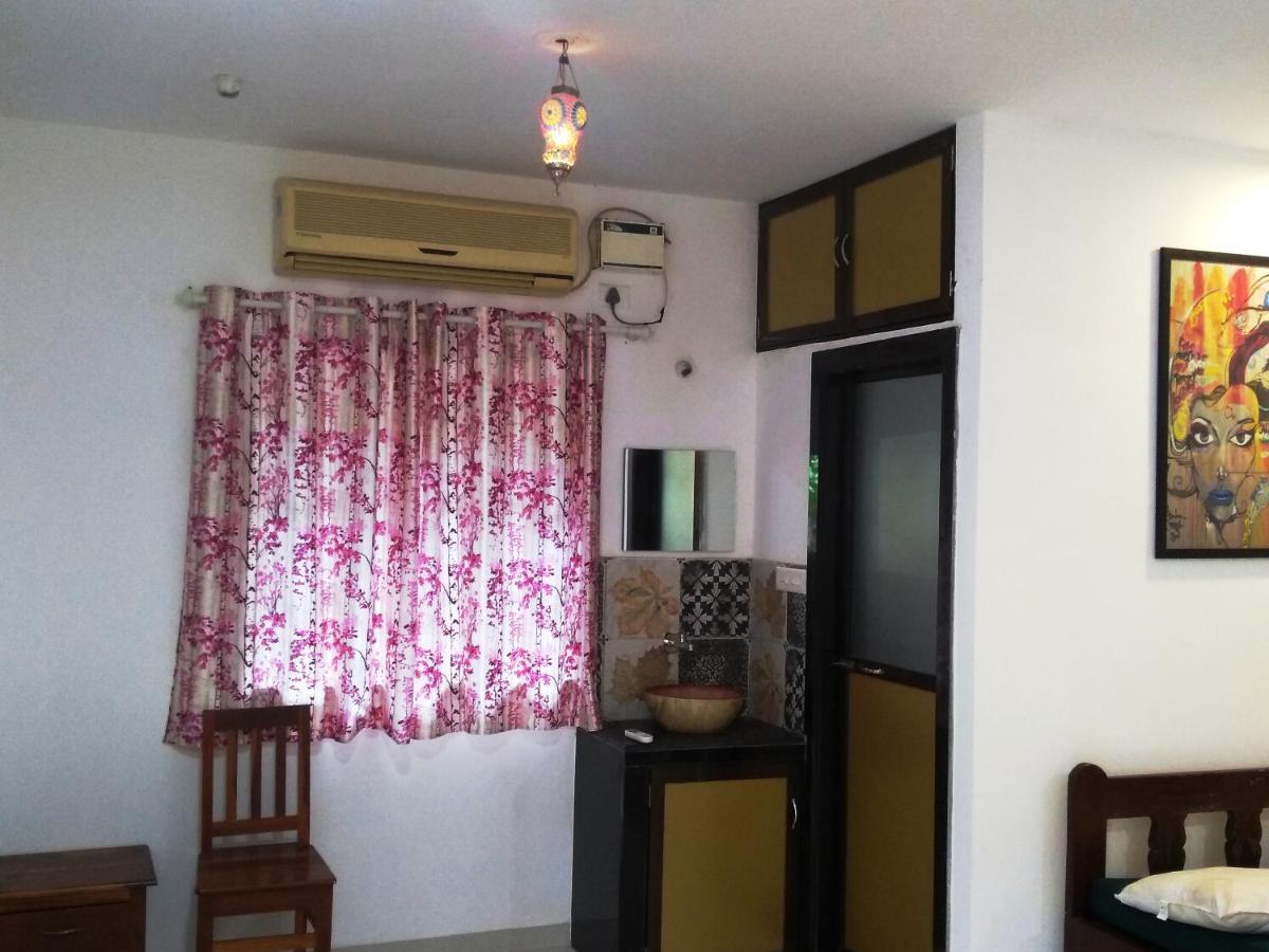 Dsk Studio Apartment, Siolim, Goa. ภายนอก รูปภาพ